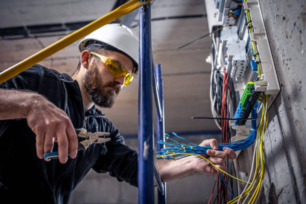 Best Residential Electrician Services  in Maybrook, NY