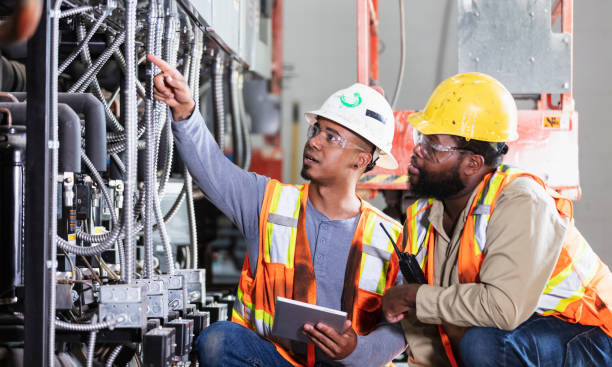 Best Industrial Electrical Services  in Maybrook, NY
